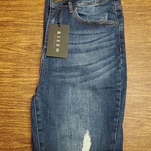 Risen Jeans